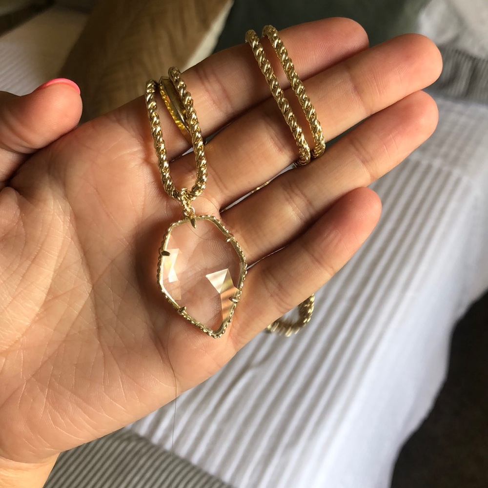 Kendra Scott Necklace